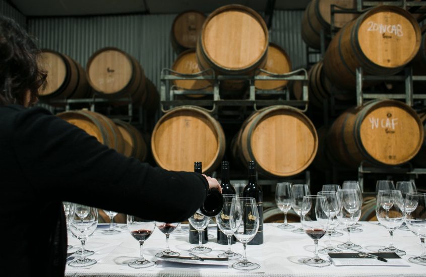Het verschil tussen een sommelier, een vinoloog en een oenoloog